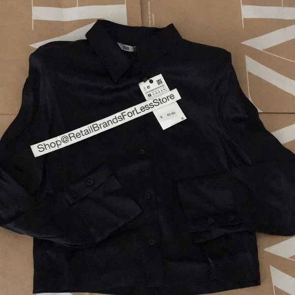 ZARA BLACK SHOULDER PAD SATIN EFFECT BUTTON DOWN SHIRT - Picture 10 of 14